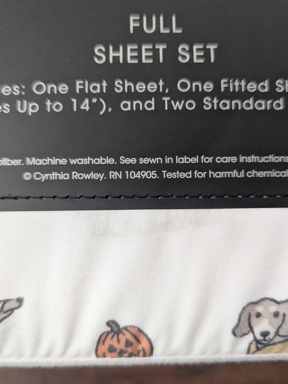 Cynthia Rowley White Full Sheet Set with Multicolor Halloween Dachshund